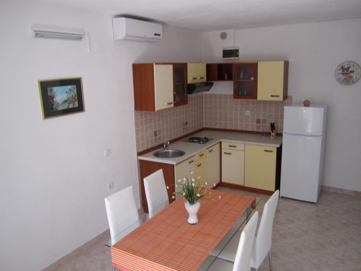 Apartments Nives Супетар Екстер'єр фото
